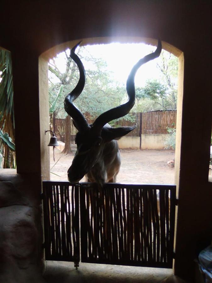 Kiburi Lodge @ Kruger, A Secluded Bushveld Getaway Marloth Park Exterior foto